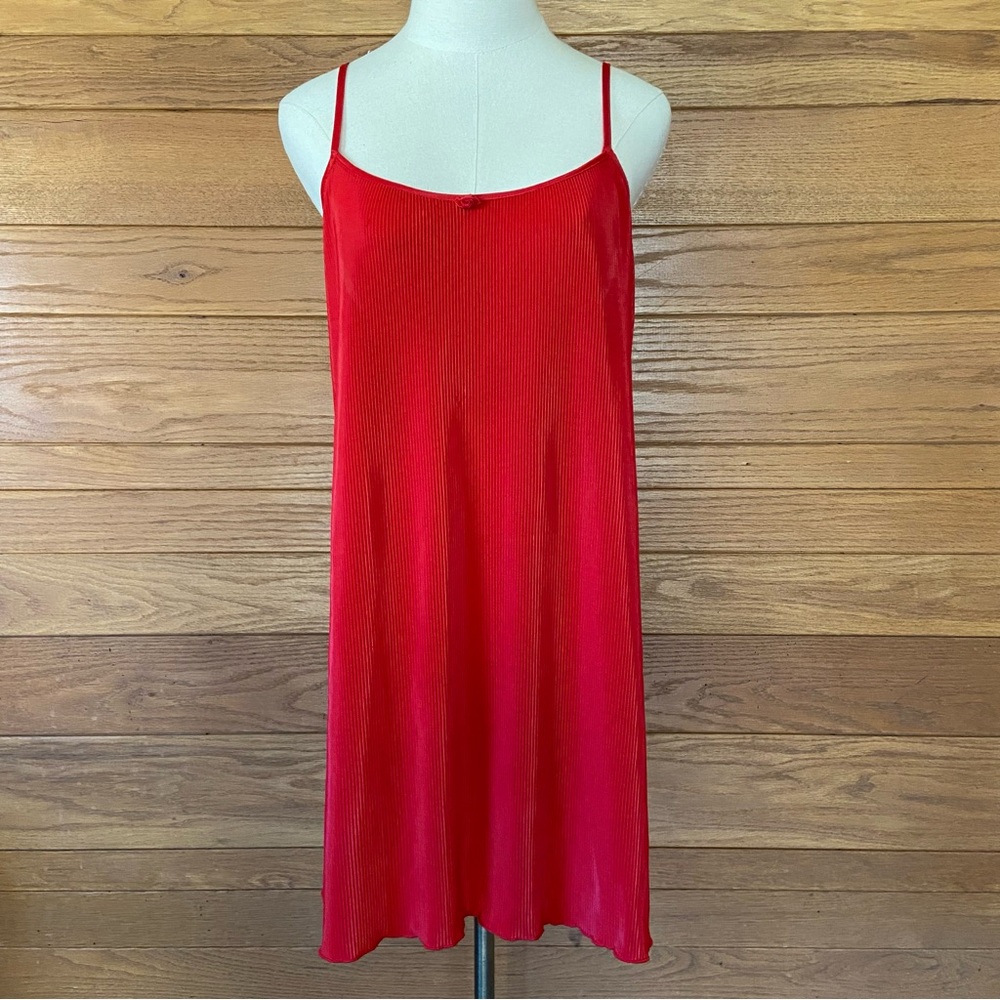 Vintage 90s Tiffany's Closet red pleated rose embellished slip dress